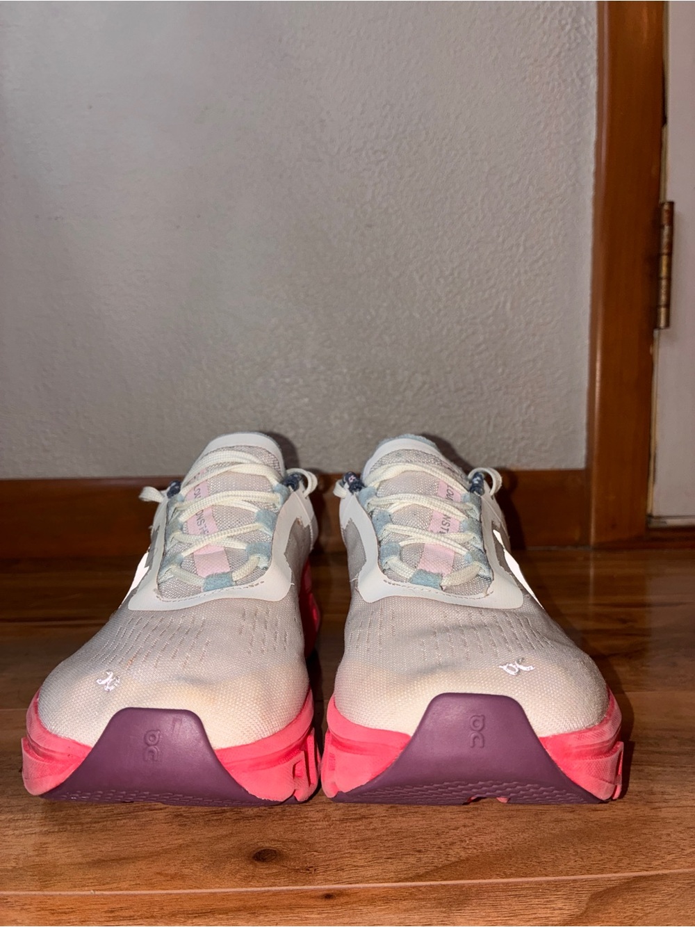 Free People Movement X On Cloudmonster Women’s Athletic Shoe Sneakers- size 7.5 - Picture 6 of 12